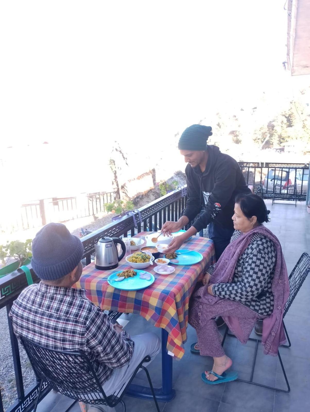 Himalayan View Stay - Pahado Wala Ghar Mussoorie Dış mekan fotoğraf